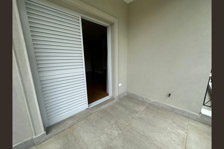 Casa de condomínio para alugar com 470m², 4 quartos e 4 vagas Casa de condomínio para alugar com 470m², 4 quartos e 4 vagasSacada Suíte 4