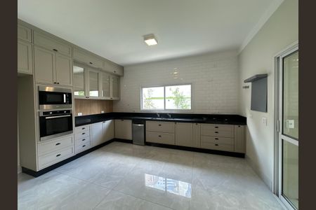 Casa de condomínio para alugar com 470m², 4 quartos e 4 vagas Casa de condomínio para alugar com 470m², 4 quartos e 4 vagasCozinha