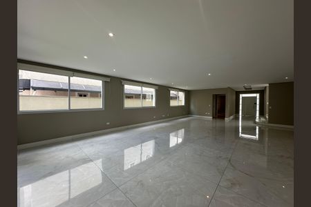 Casa de condomínio para alugar com 470m², 4 quartos e 4 vagas Casa de condomínio para alugar com 470m², 4 quartos e 4 vagasSala