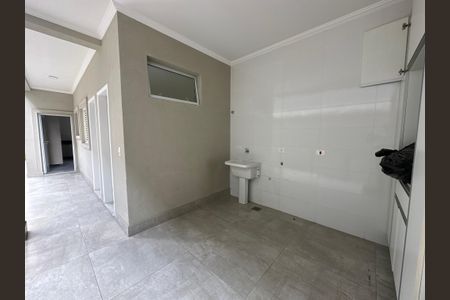 Casa de condomínio para alugar com 470m², 4 quartos e 4 vagas Casa de condomínio para alugar com 470m², 4 quartos e 4 vagasÁrea de Serviço