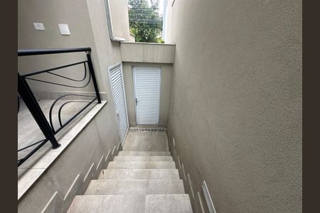 Casa de condomínio para alugar com 470m², 4 quartos e 4 vagas Casa de condomínio para alugar com 470m², 4 quartos e 4 vagasQuintal