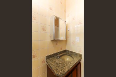 Apartamento para alugar com 70m², 2 quartos e sem vagaBanheiro