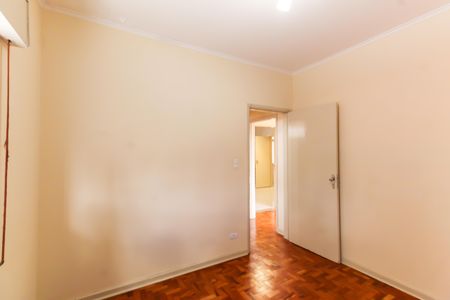 Quarto 1 de apartamento para alugar com 2 quartos, 70m² em Vila Claudia, São Paulo