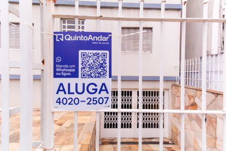 Apartamento para alugar com 70m², 2 quartos e sem vagaFachada