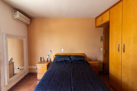 Casa à venda com 151m², 2 quartos e 2 vagasQuarto 1 - Suíte