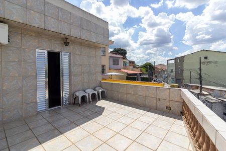 Casa à venda com 151m², 2 quartos e 2 vagasTerraço Quarto 1 - Suíte