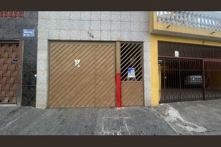 Casa à venda com 151m², 2 quartos e 2 vagasFachada