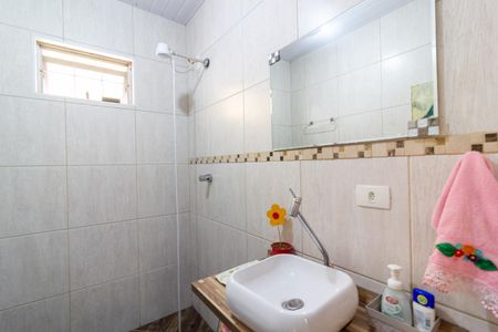 Casa à venda com 151m², 2 quartos e 2 vagasBanheiro Social