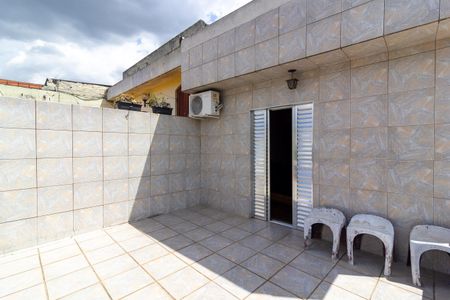 Casa à venda com 151m², 2 quartos e 2 vagasTerraço Quarto 1 - Suíte