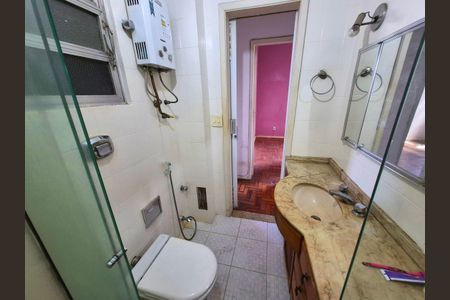 Apartamento para alugar com 90m², 2 quartos e 1 vaga Apartamento para alugar com 90m², 2 quartos e 1 vagaBanheiro