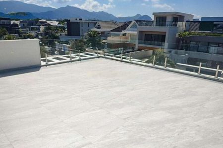 Casa de condomínio à venda com 350m², 4 quartos e 3 vagas