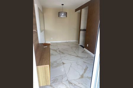 Sala de apartamento para alugar com 2 quartos, 50m² em Jardim Roberto, Osasco