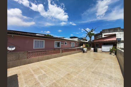 Casa à venda com 358m², 2 quartos e 1 vaga Casa à venda com 358m², 2 quartos e 1 vagaÁrea comum