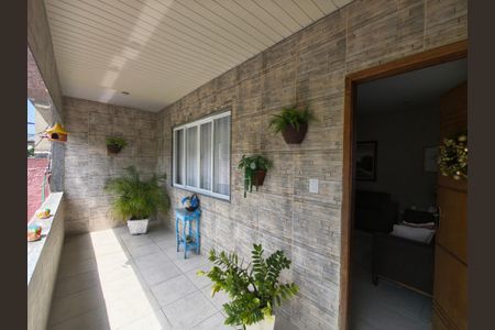 Casa à venda com 358m², 2 quartos e 1 vaga Casa à venda com 358m², 2 quartos e 1 vagaÁrea comum