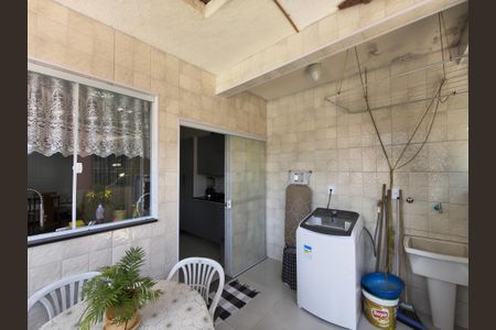 Casa à venda com 358m², 2 quartos e 1 vaga Casa à venda com 358m², 2 quartos e 1 vagaÁrea de Serviço