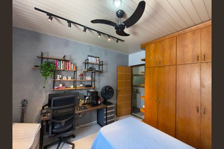 Casa à venda com 358m², 2 quartos e 1 vaga Casa à venda com 358m², 2 quartos e 1 vagaQuarto 1