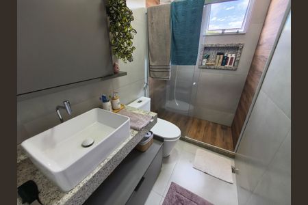 Casa à venda com 358m², 2 quartos e 1 vaga Casa à venda com 358m², 2 quartos e 1 vagaBanheiro Suíte