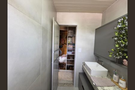 Casa à venda com 358m², 2 quartos e 1 vaga Casa à venda com 358m², 2 quartos e 1 vagaBanheiro Suíte