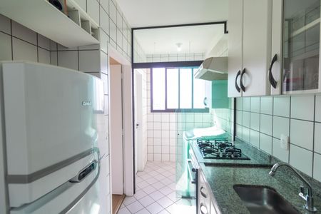 Apartamento à venda com 75m², 2 quartos e 1 vaga Apartamento à venda com 75m², 2 quartos e 1 vagaCozinha