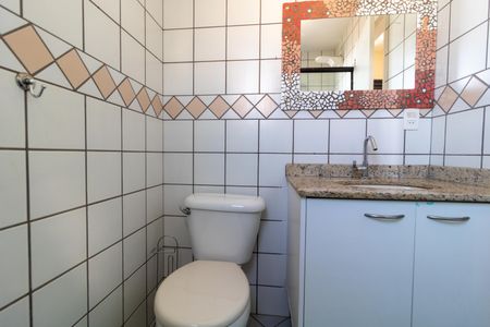 Apartamento à venda com 75m², 2 quartos e 1 vaga Apartamento à venda com 75m², 2 quartos e 1 vagaBanheiro da Suíte