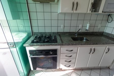 Apartamento à venda com 75m², 2 quartos e 1 vaga Apartamento à venda com 75m², 2 quartos e 1 vagaCozinha