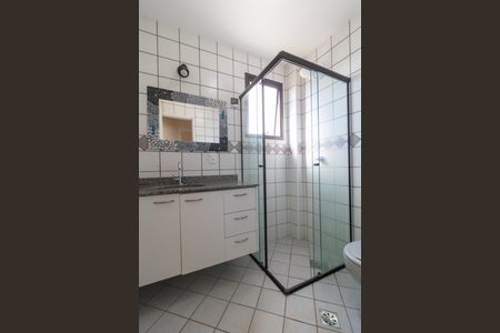 Apartamento à venda com 75m², 2 quartos e 1 vaga Apartamento à venda com 75m², 2 quartos e 1 vagaBanheiro