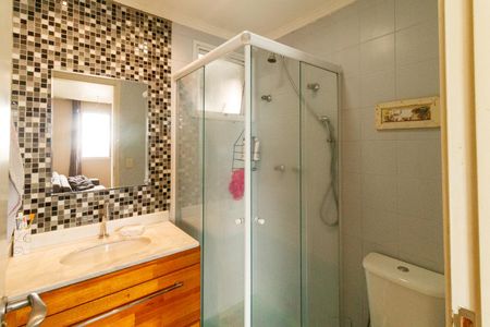 Apartamento à venda com 62m², 2 quartos e 1 vaga Apartamento à venda com 62m², 2 quartos e 1 vagaBanheiro