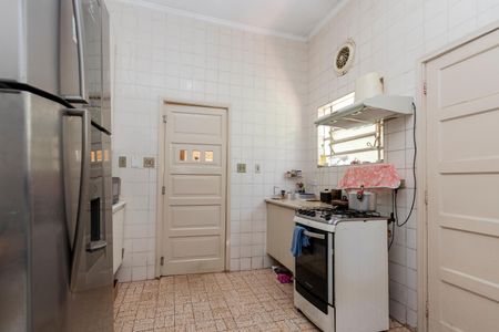 Casa para alugar com 950m², 3 quartos e 3 vagasCozinha