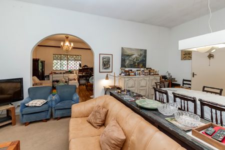 Casa para alugar com 950m², 3 quartos e 3 vagasSala