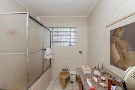 Casa para alugar com 950m², 3 quartos e 3 vagasBanheiro