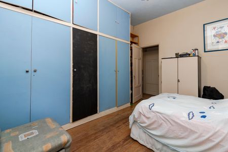 Casa para alugar com 950m², 3 quartos e 3 vagasQuarto