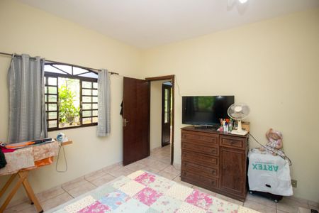 Quarto Suíte de casa à venda com 4 quartos, 1260m² em Solar do Madeira, Contagem