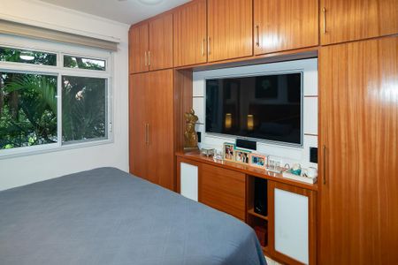 Apartamento à venda com 130m², 3 quartos e 1 vagaQuarto 3 - Suíte