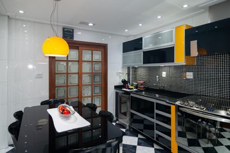 Apartamento à venda com 130m², 3 quartos e 1 vagaCozinha