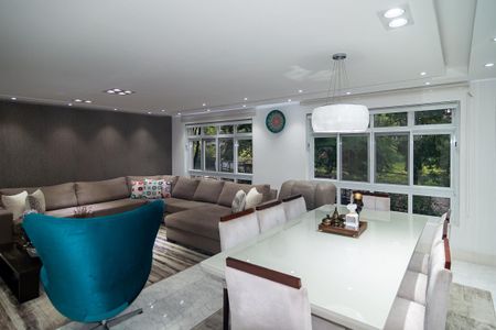 Sala de apartamento à venda com 3 quartos, 130m² em Bela Vista, São Paulo