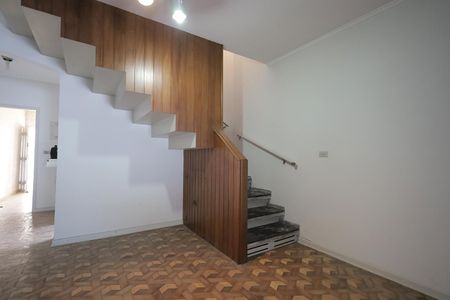 Casa à venda com 169m², 3 quartos e 2 vagasSala