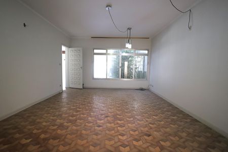 Casa à venda com 169m², 3 quartos e 2 vagasSala