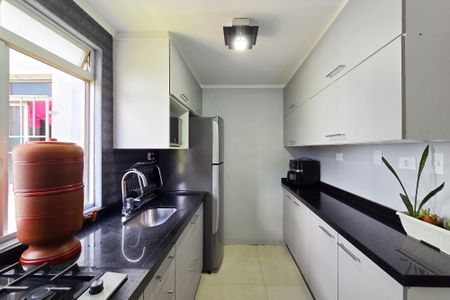 Apartamento à venda com 58m², 2 quartos e 1 vagaCozinha 