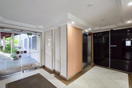 Apartamento à venda com 58m², 2 quartos e 1 vagaHall 