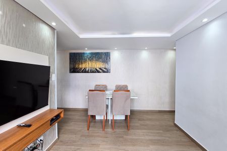 Apartamento à venda com 58m², 2 quartos e 1 vagaSala