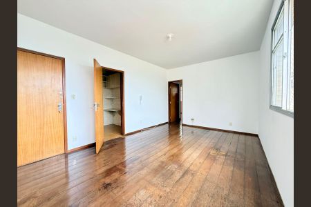 Apartamento à venda com 2 quartos, 70m² em Santo Antônio, Belo Horizonte