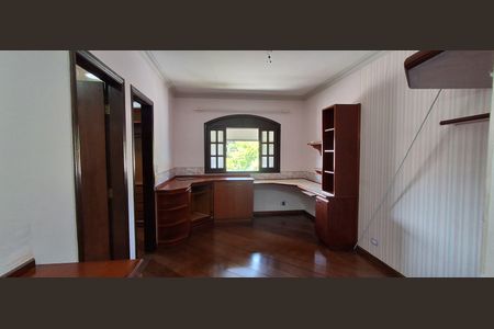 Casa à venda com 120m², 4 quartos e 4 vagasSuíte 2