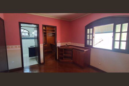 Casa à venda com 120m², 4 quartos e 4 vagasSuíte 1