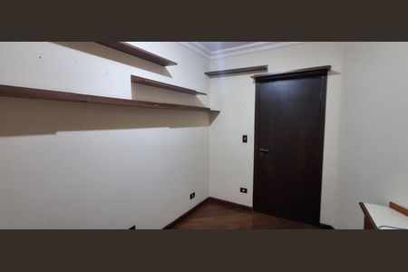 Casa à venda com 120m², 4 quartos e 4 vagasQuarto 