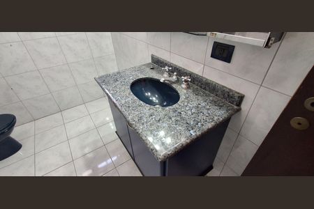 Casa à venda com 120m², 4 quartos e 4 vagasBanheiro Suíte 1