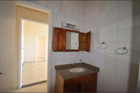 Apartamento para alugar com 80m², 2 quartos e sem vagaBanheiro