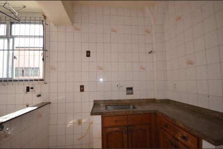Apartamento para alugar com 80m², 2 quartos e sem vagaCozinha e Área de Serviço