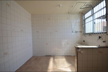 Apartamento para alugar com 80m², 2 quartos e sem vagaCozinha e Área de Serviço