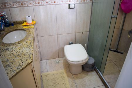 Casa de condomínio à venda com 114m², 2 quartos e 2 vagasBanheiro Suíte 1
