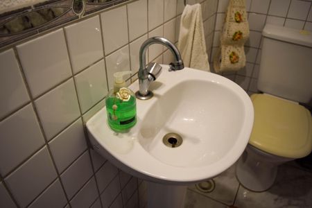 Casa de condomínio à venda com 114m², 2 quartos e 2 vagasLavabo